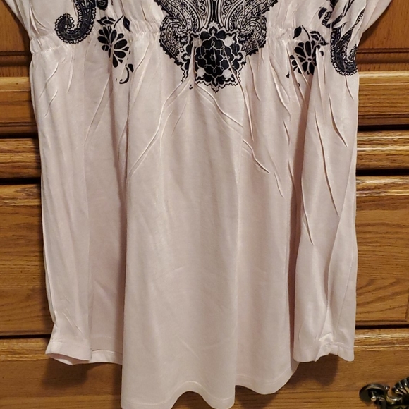 Decree Tunic - Picture 3 of 5